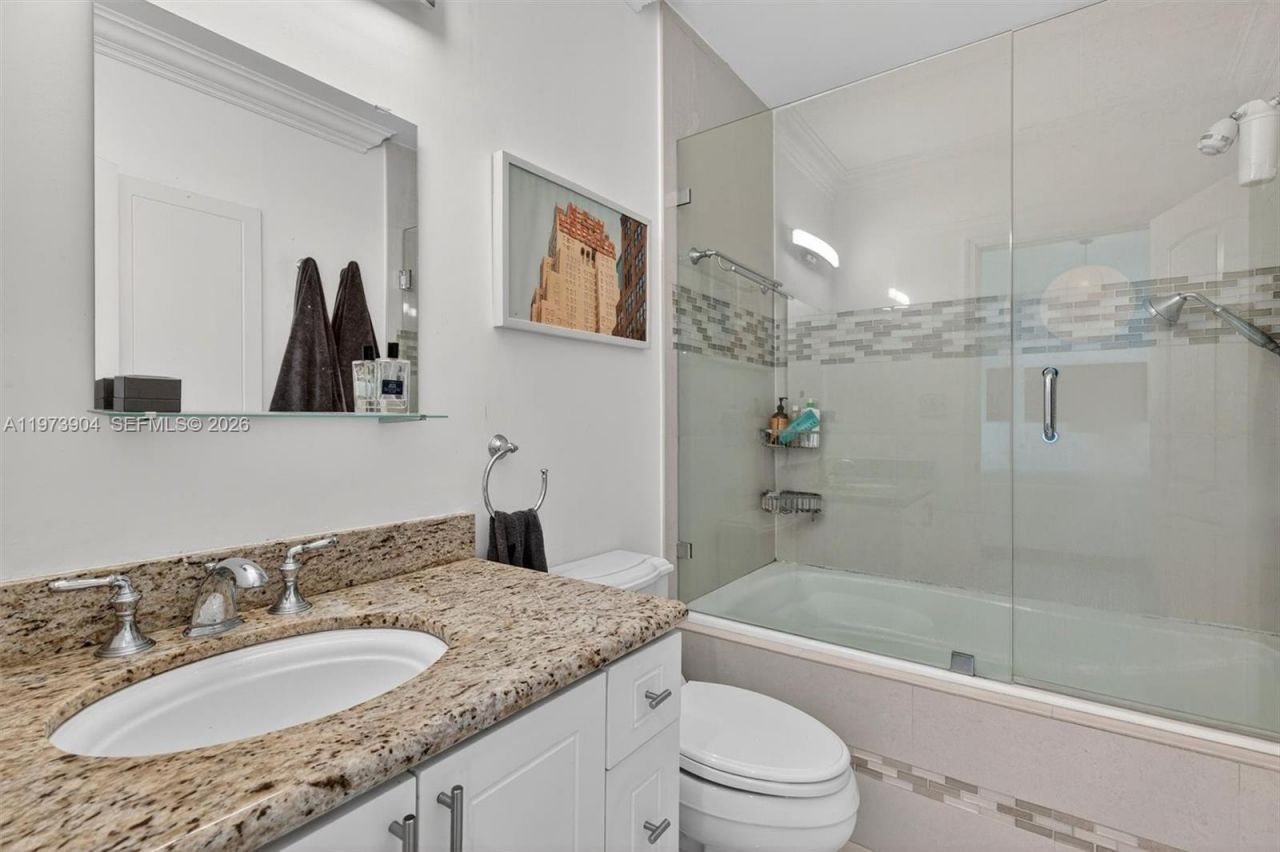 620 SW 27th Rd , Miami, FL 33129 Photo