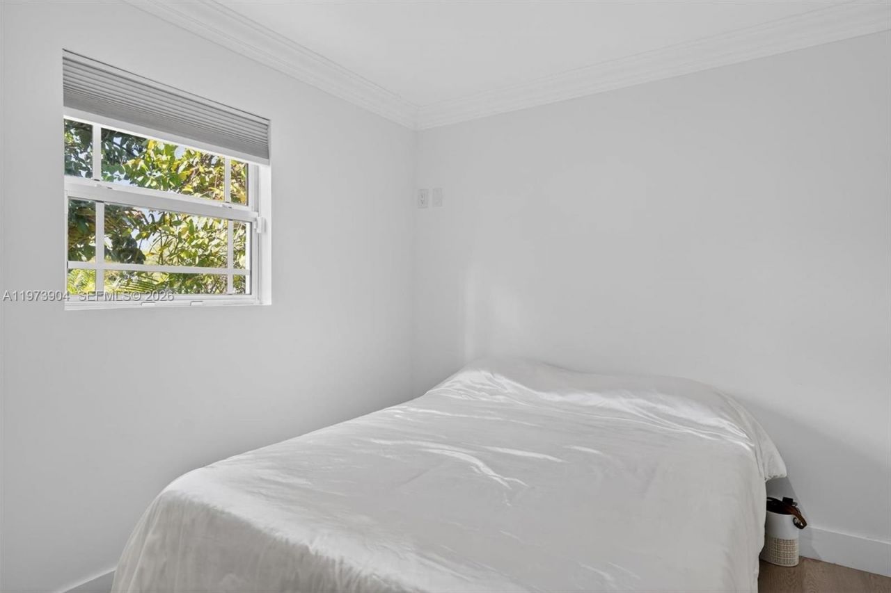 620 SW 27th Rd , Miami, FL 33129 Photo