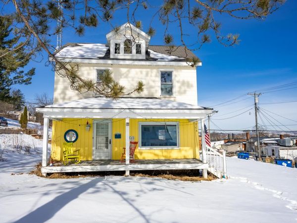 203 Franklin Street, Elroy, WI 53929