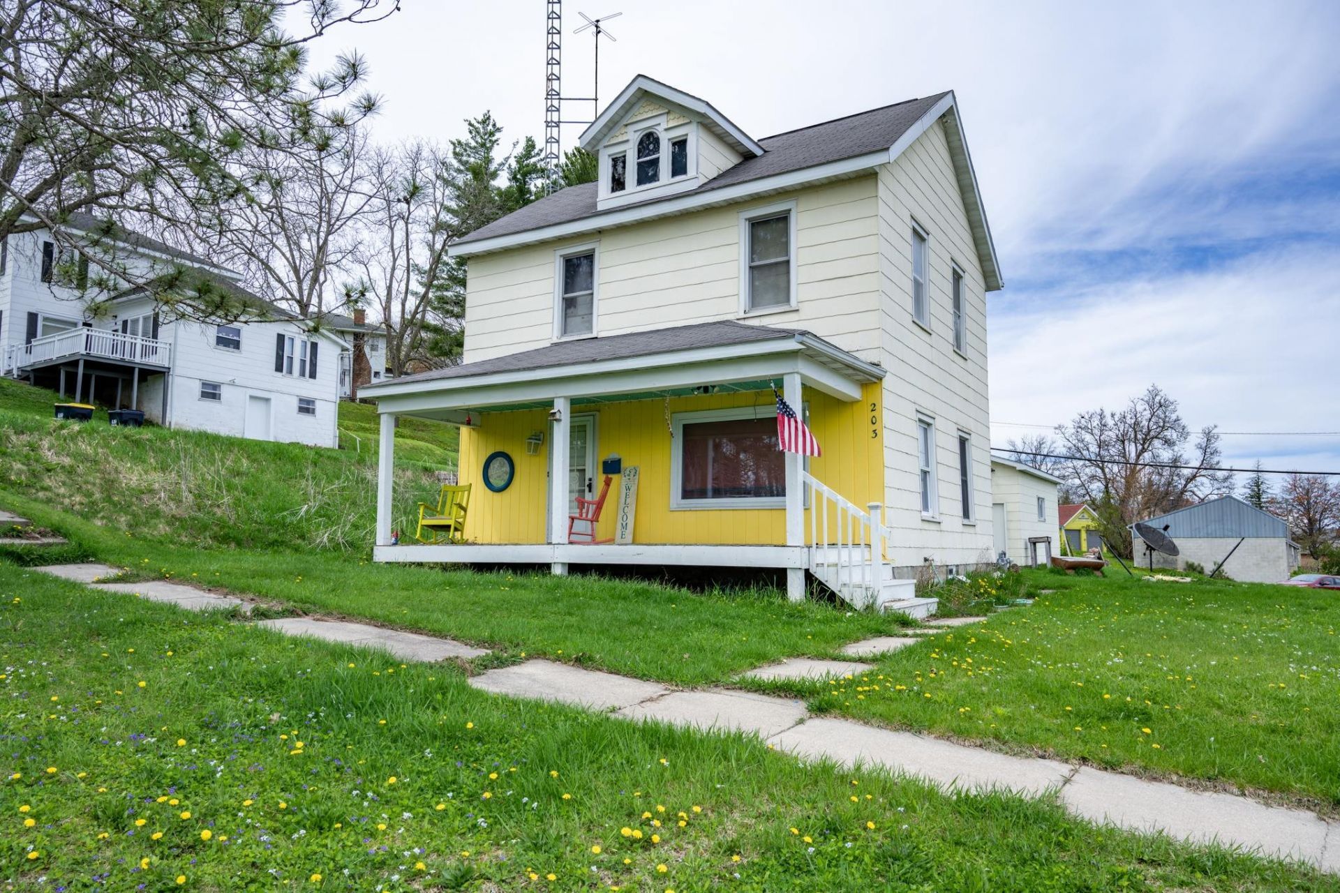203 Franklin Street, Elroy, WI 53929 Main Photo