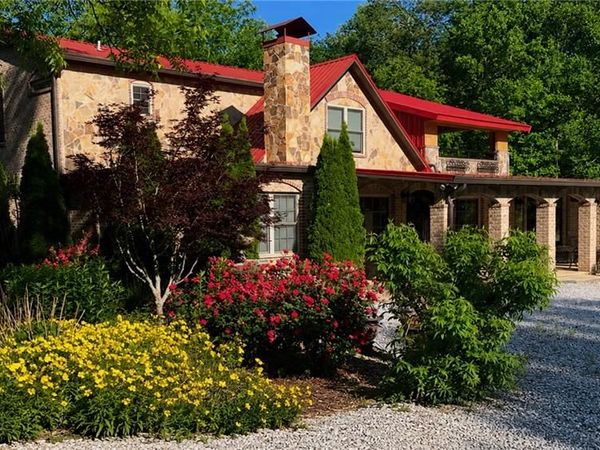 1422 Wolffork Road, Rabun Gap, GA 30568