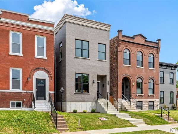 4209 Norfolk Avenue , St Louis, MO 63110