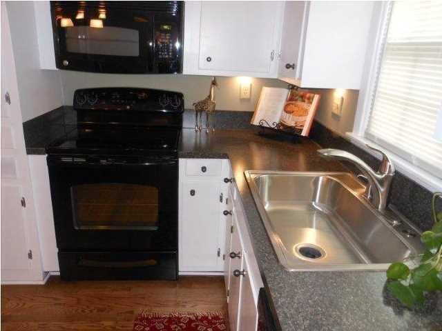 3568 Old Ferry Road Photo 8