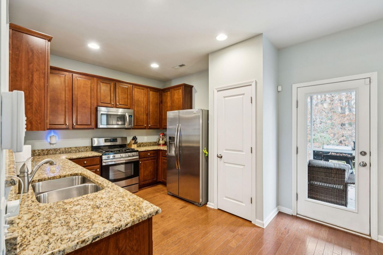 1817 Heldsberg Drive Photo 10