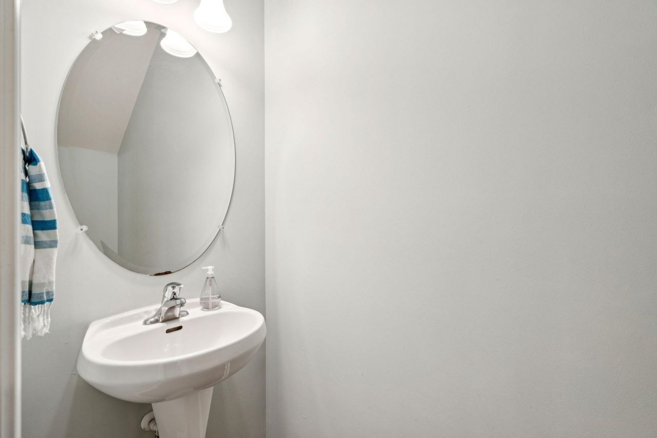 1817 Heldsberg Drive Photo 29