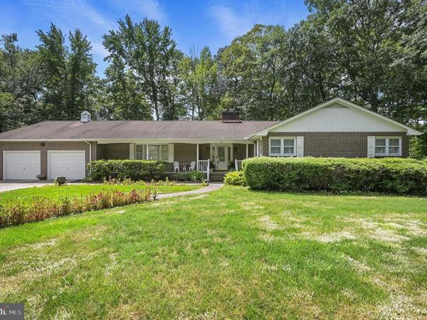 26 WINGED FOOT COURT , DOVER, DE 19904