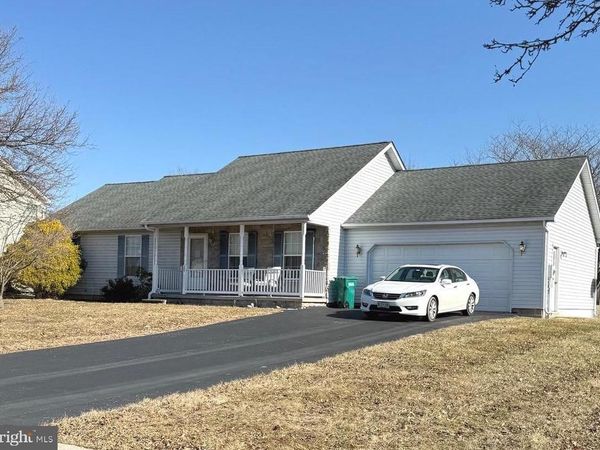 123 DERBY DRIVE, HANOVER, PA 17331