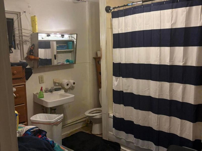 318 N 8th Street , Cambridge, OH 43725 Photo 7