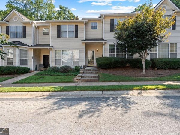 380 Brentwood Drive, Newnan, GA 30263