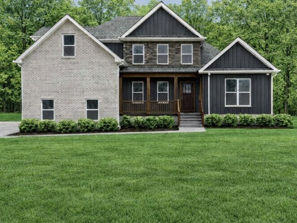 4807 Hunter Rd , Southside, TN 37171