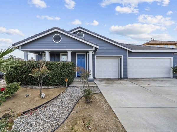 40733 Gleneagles Court, Palmdale, CA 93551