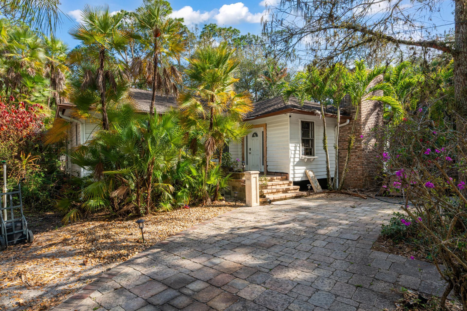 16446 E Aintree Drive, The Acreage, FL 33470 Photo