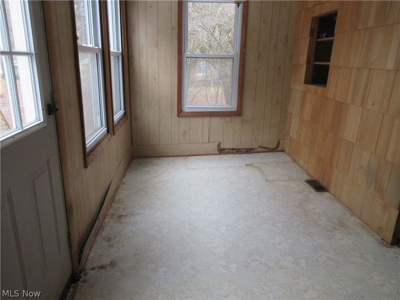 174 Hickory Street , Andover, OH 44003 Photo 7