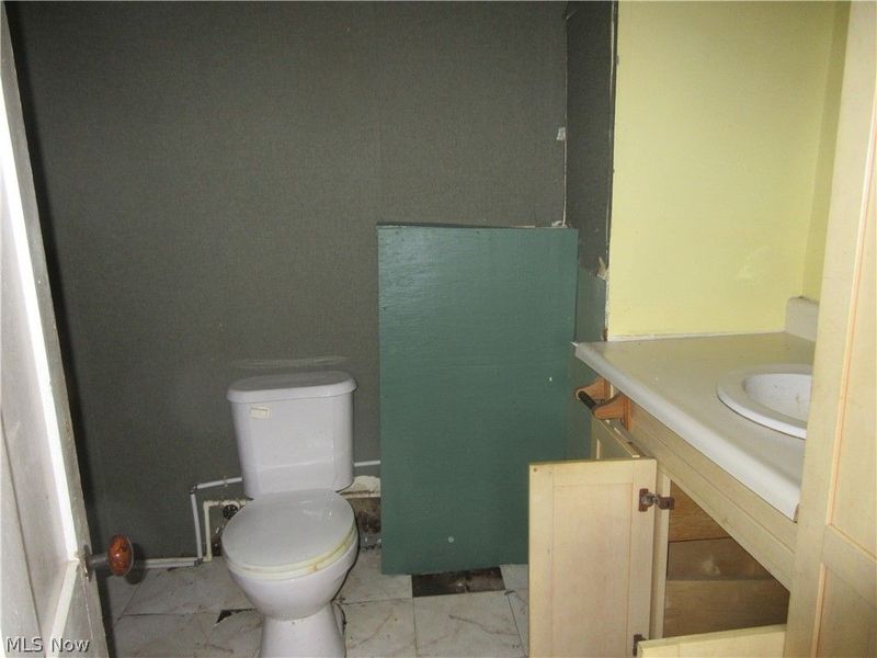 174 Hickory Street , Andover, OH 44003 Photo 9