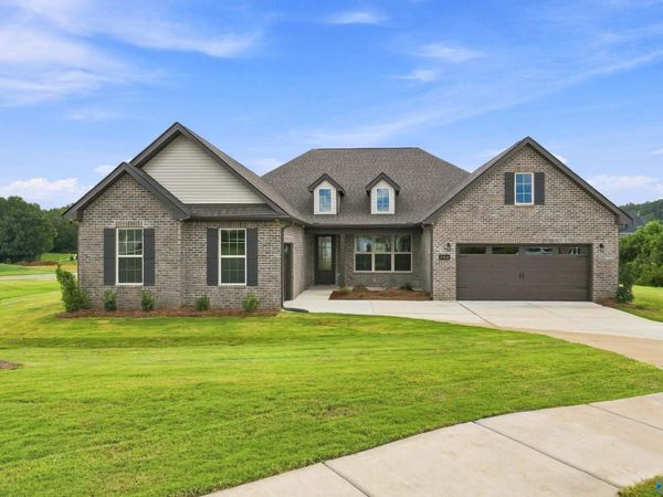 202 Applewood Court, Huntsville, AL 35811