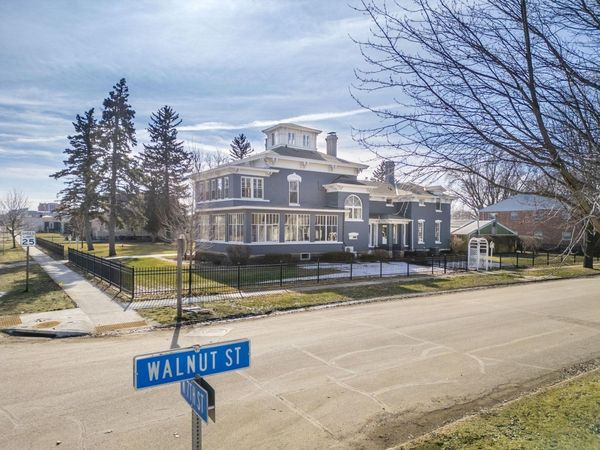 628 Walnut St , Osage, IA 50461