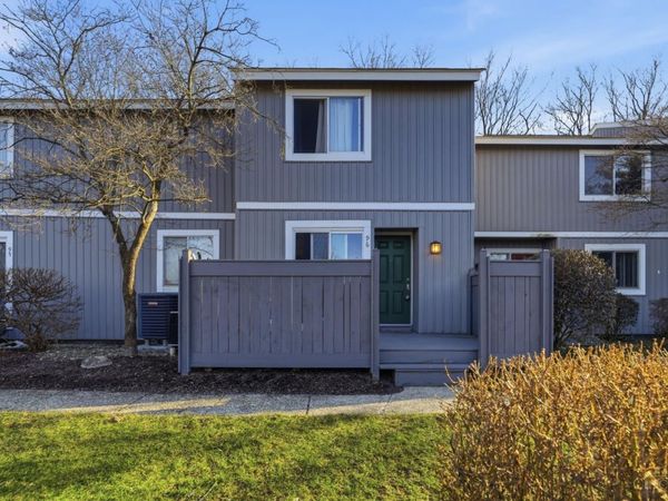 96 Twin Lakes Drive, Fairfield, OH 45014