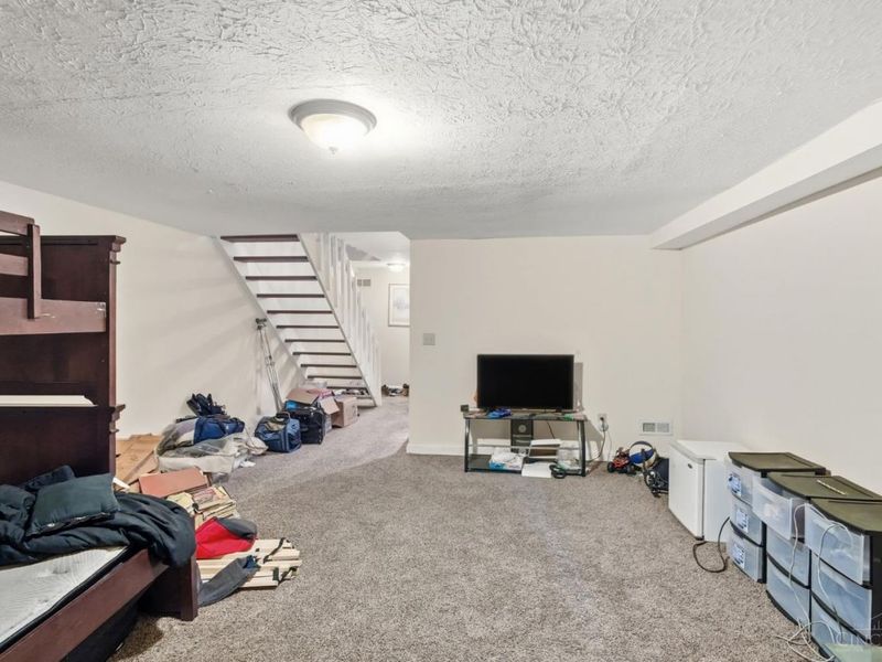 96 Twin Lakes Drive, Fairfield, OH 45014 Photo 16