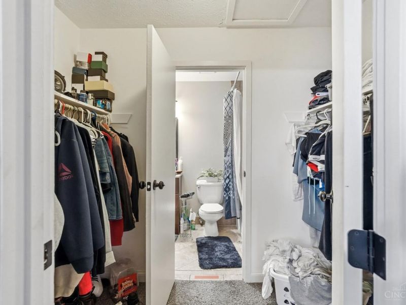 96 Twin Lakes Drive, Fairfield, OH 45014 Photo 5