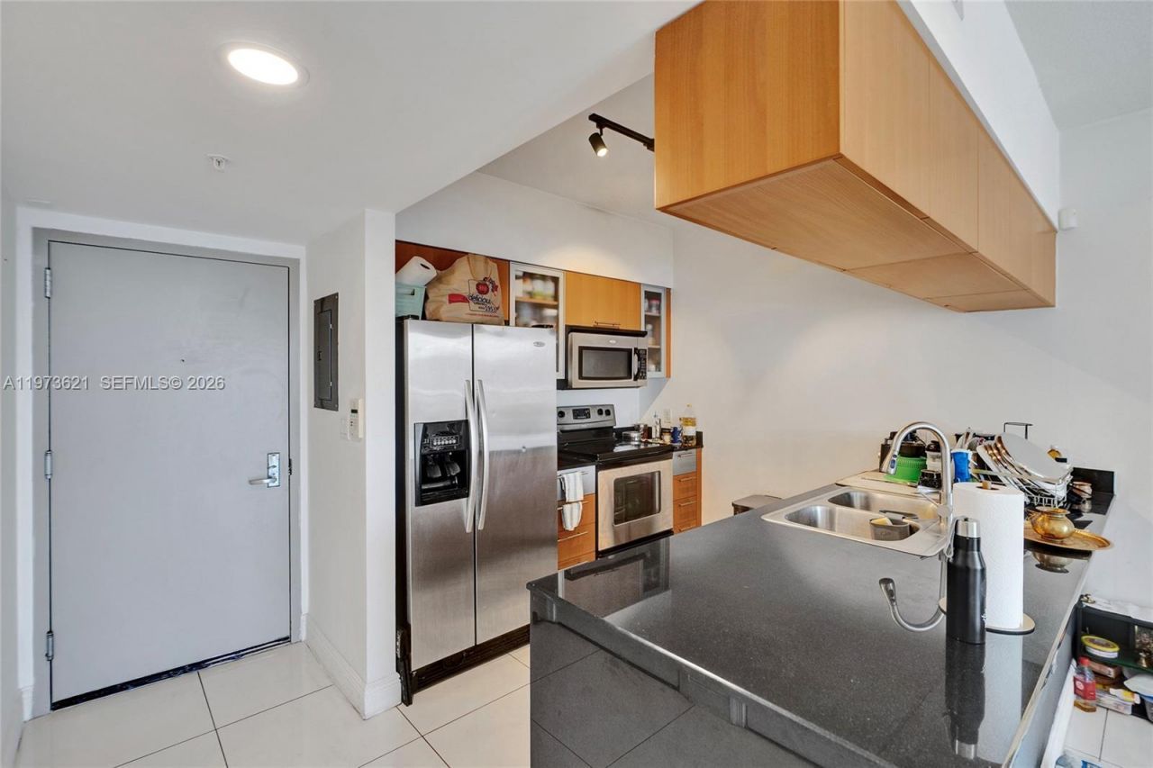 1750 N Bayshore Dr, Unit 2510, Miami, FL 33132 Photo