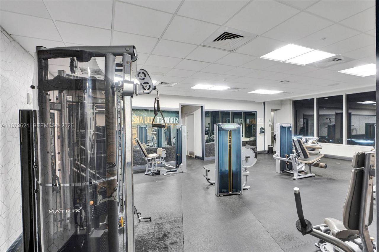 1750 N Bayshore Dr, Unit 2510, Miami, FL 33132 Photo