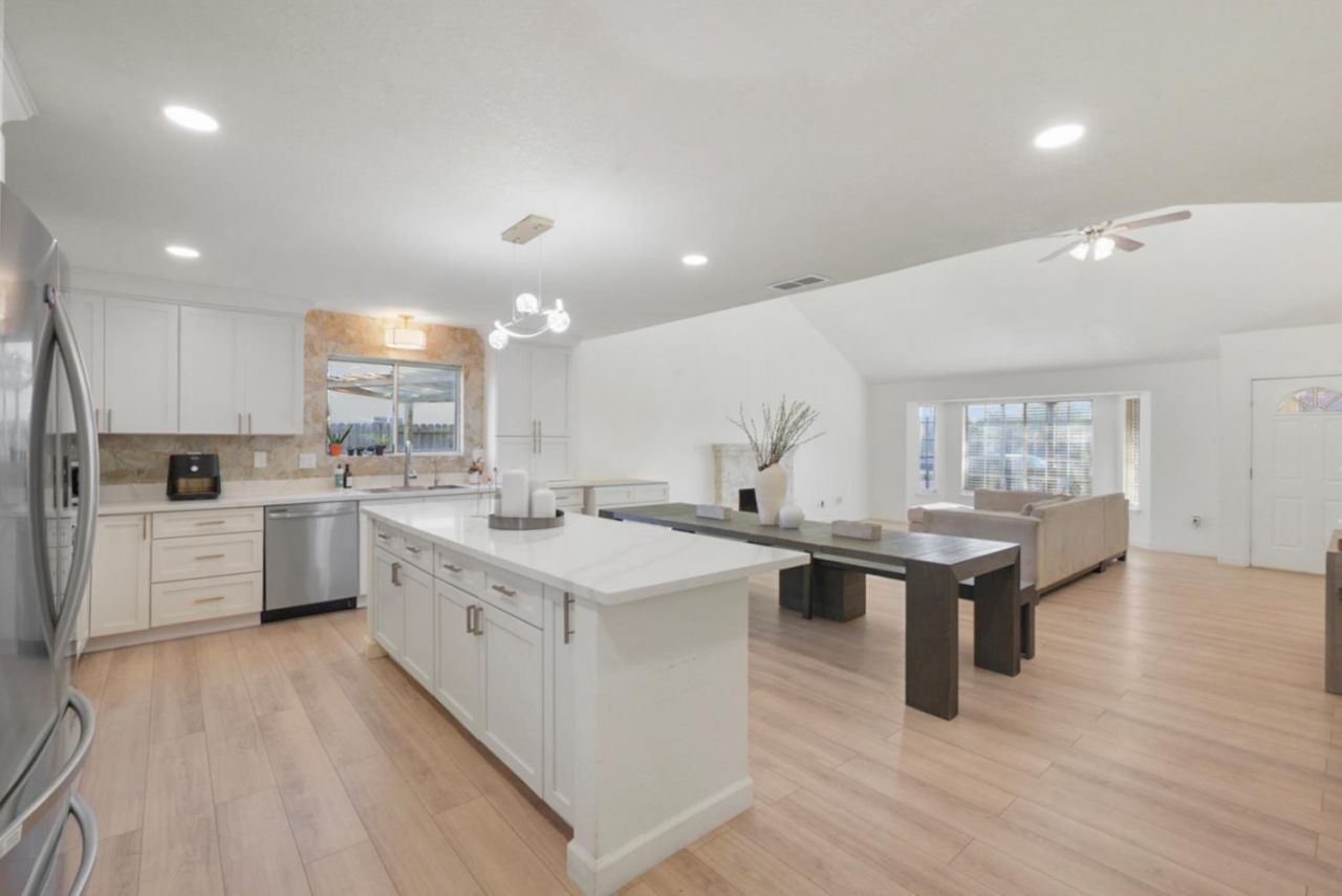 454 Oakwood Dr, Los Banos, CA 93635 Photo