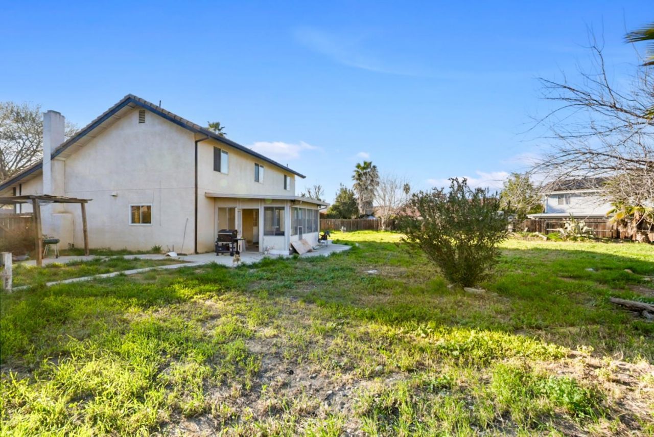 454 Oakwood Dr, Los Banos, CA 93635 Photo