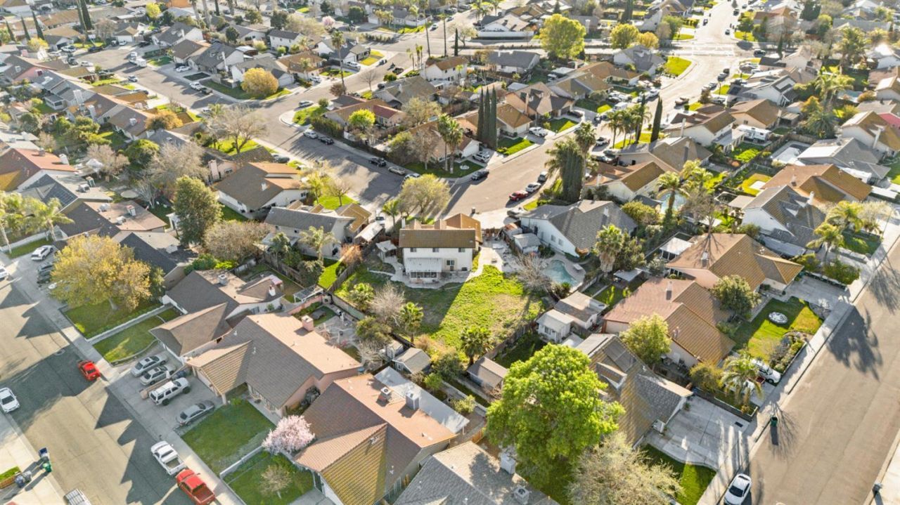 454 Oakwood Dr, Los Banos, CA 93635 Photo