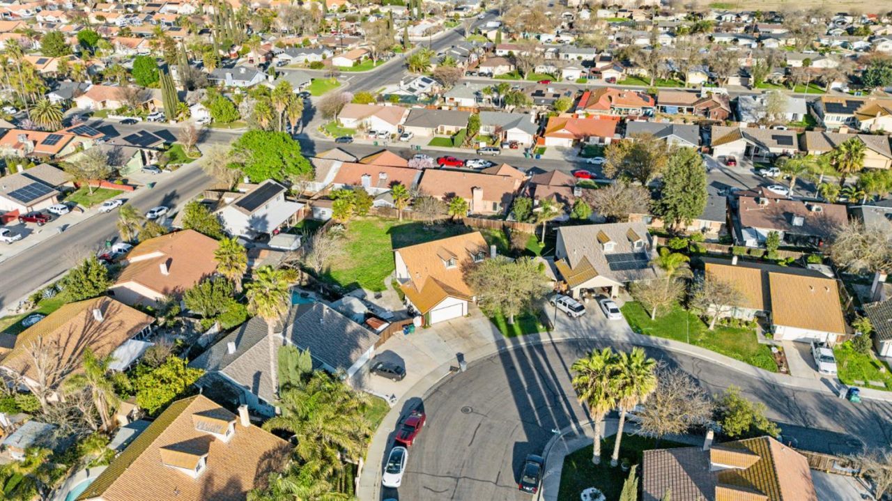 454 Oakwood Dr, Los Banos, CA 93635 Photo