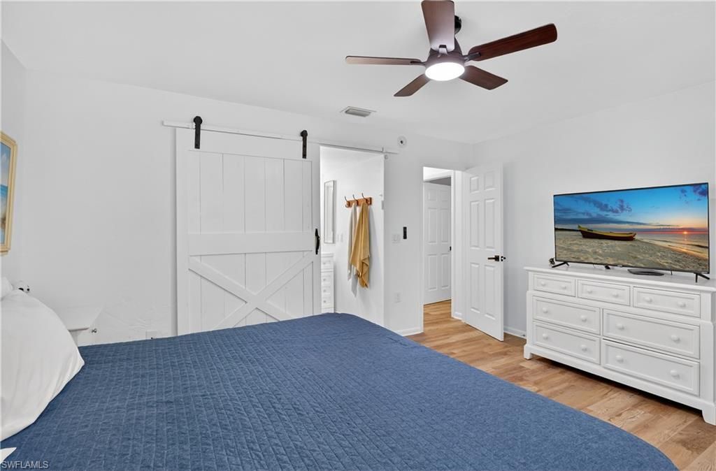 1305 SE 29th Ter , Cape Coral, FL 33904 Photo