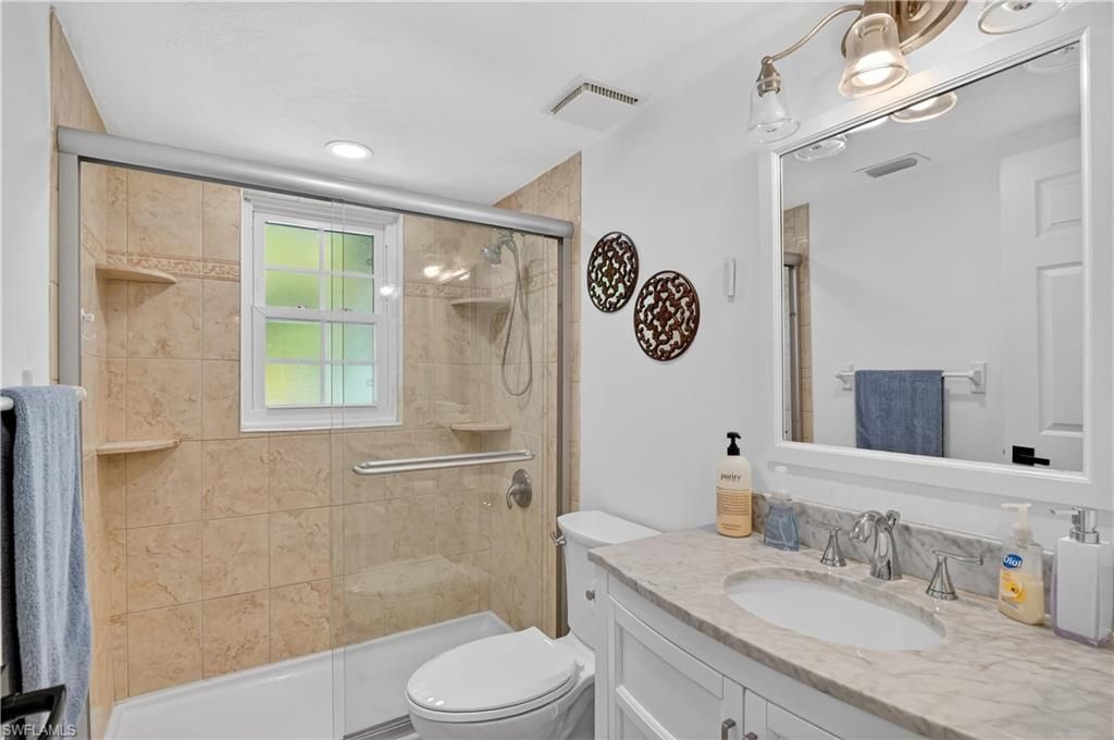 1305 SE 29th Ter , Cape Coral, FL 33904 Photo