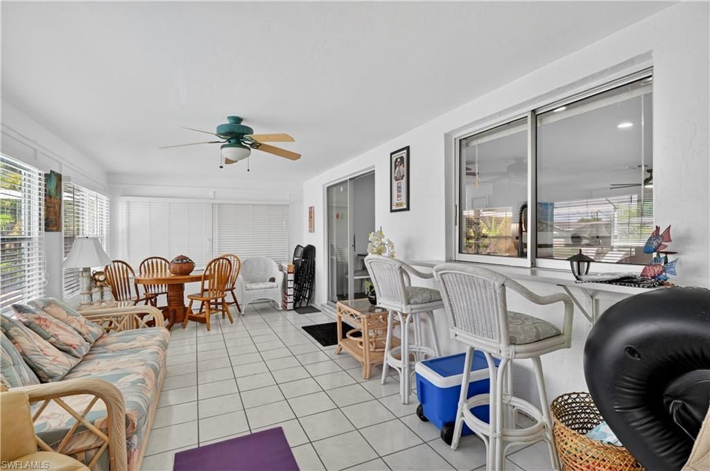 1305 SE 29th Ter , Cape Coral, FL 33904 Photo