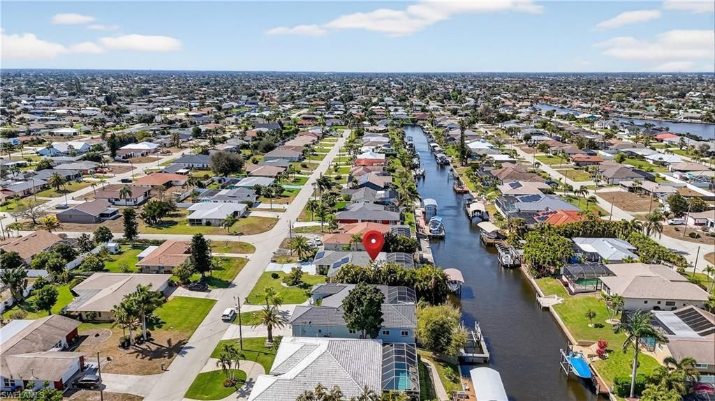 1305 SE 29th Ter , Cape Coral, FL 33904 Photo