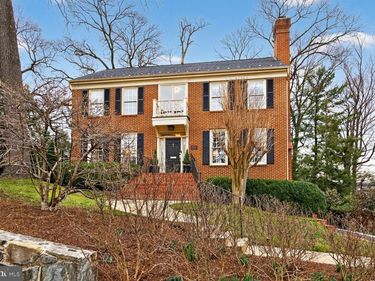 5206 LITTLE FALLS ROAD, ARLINGTON, VA 22207