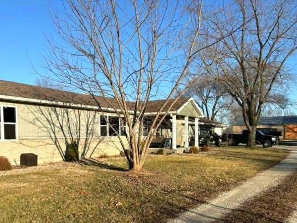 50 Saddlefield Lane, Troy, MO 63379