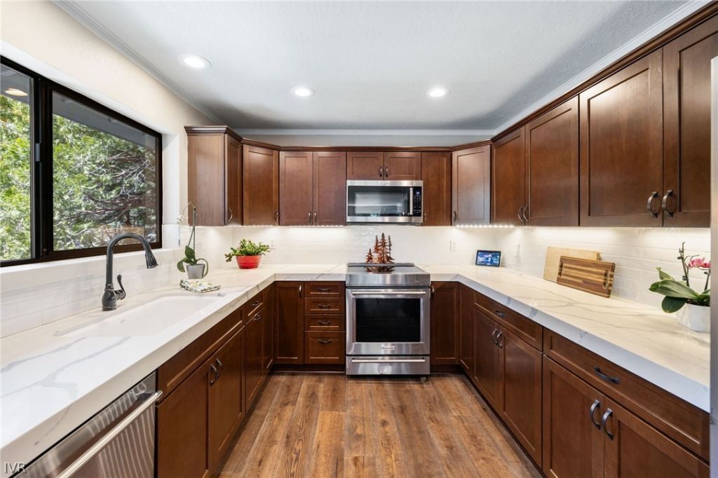 654 Country Club Drive, Incline Village, NV 89451 Photo