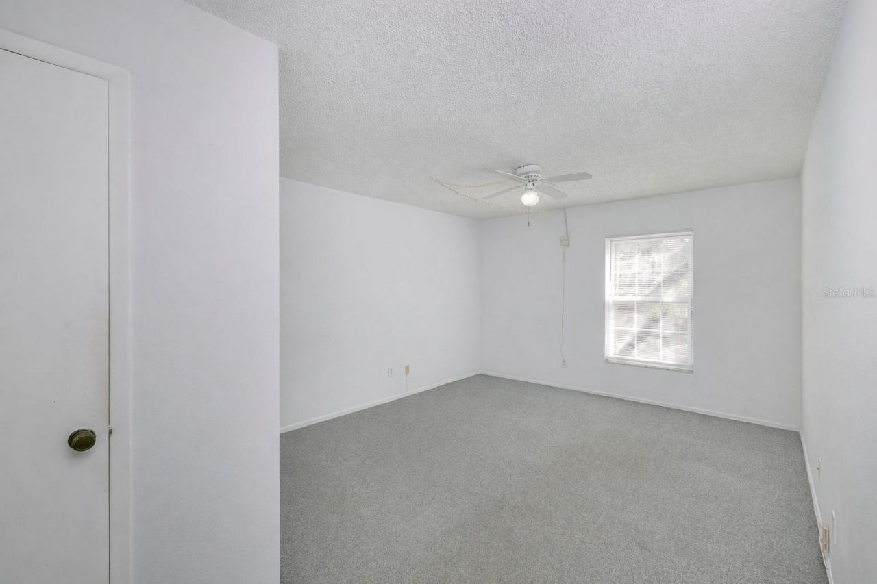 1143 85th Terrace N, Unit D, Saint Petersburg, FL 33702 Photo