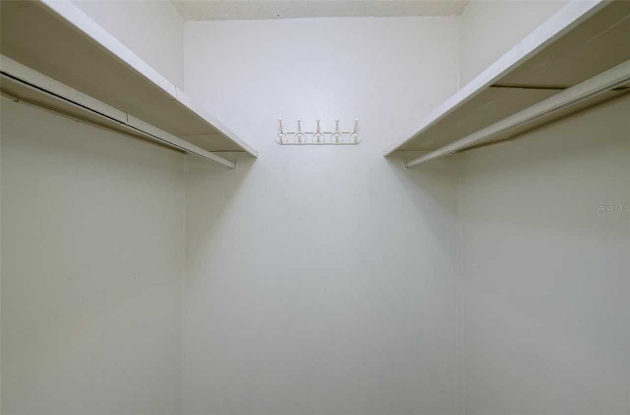 1143 85th Terrace N, Unit D, Saint Petersburg, FL 33702 Photo