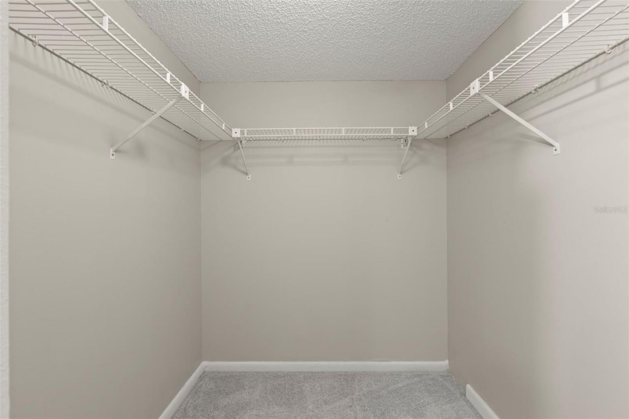 476 Santa Cruz Place Ne, Unit B, Saint Petersburg, FL 33703 Photo