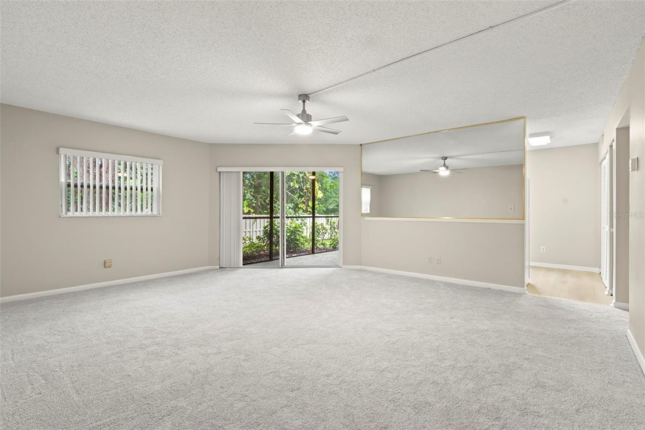 476 Santa Cruz Place Ne, Unit B, Saint Petersburg, FL 33703 Photo