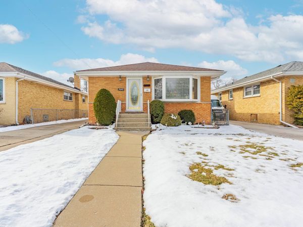 3640 Hawthorne Street, Franklin Park, IL 60131
