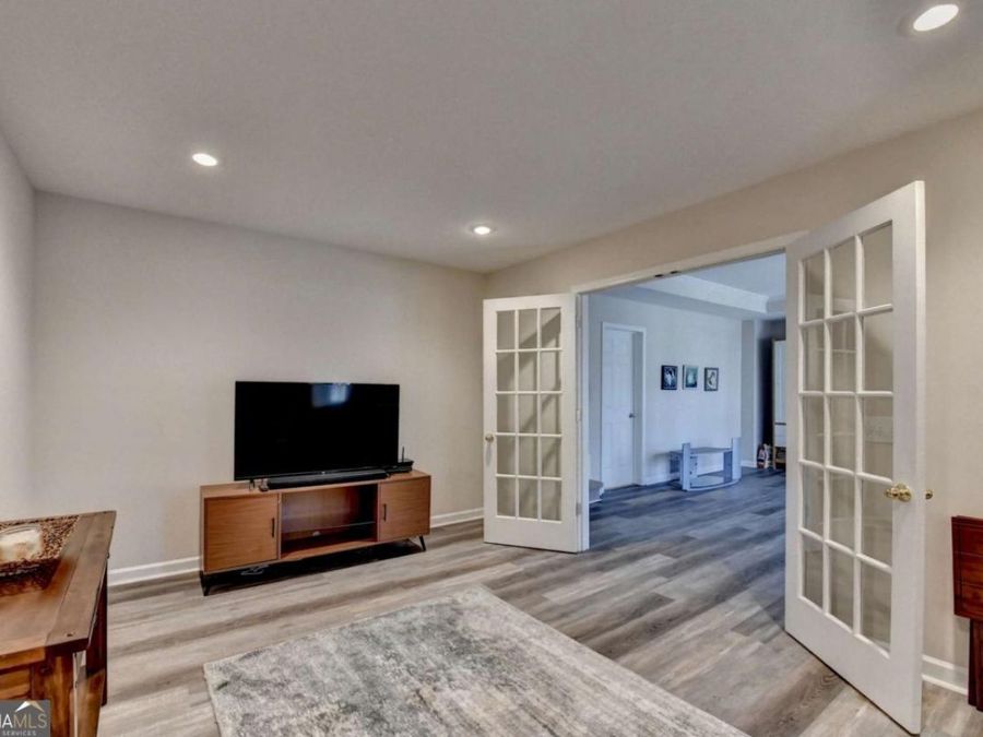 Property Image 73