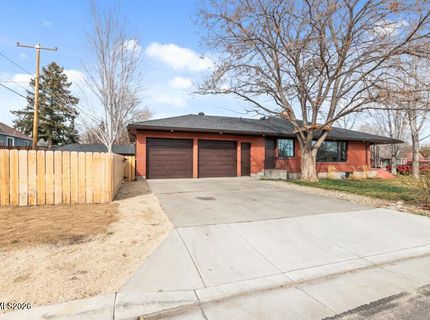 1295 Mark Twain Avenue, Reno, NV 89509 Photo