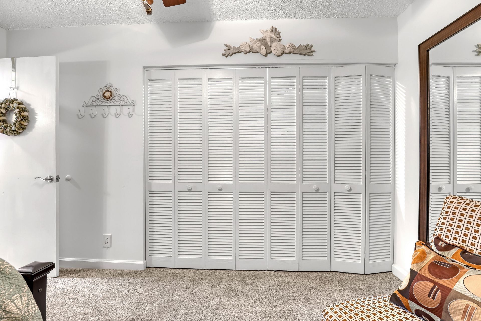 1100 Surf Road, Unit 215, Singer Island, FL 33404 Photo