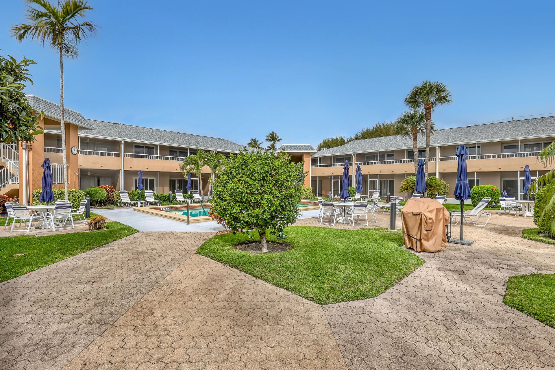 1100 Surf Road, Unit 215, Singer Island, FL 33404 Photo