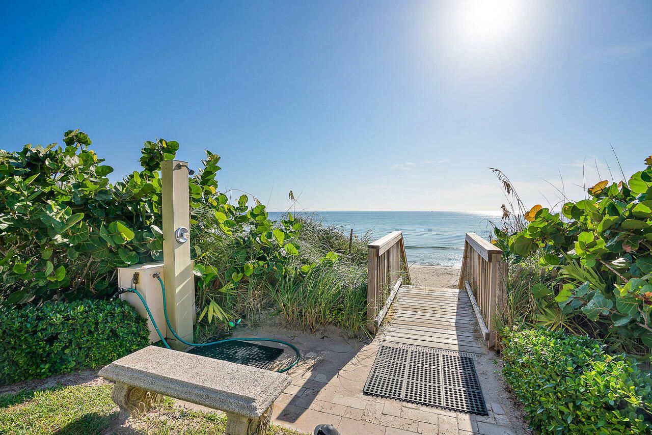 5380 N Ocean Drive, Unit 3a, Singer Island, FL 33404 Photo