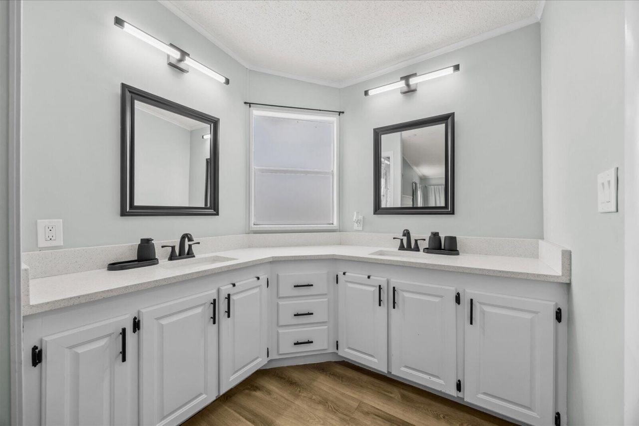 8110 SE Eagle Avenue, Hobe Sound, FL 33455 Photo