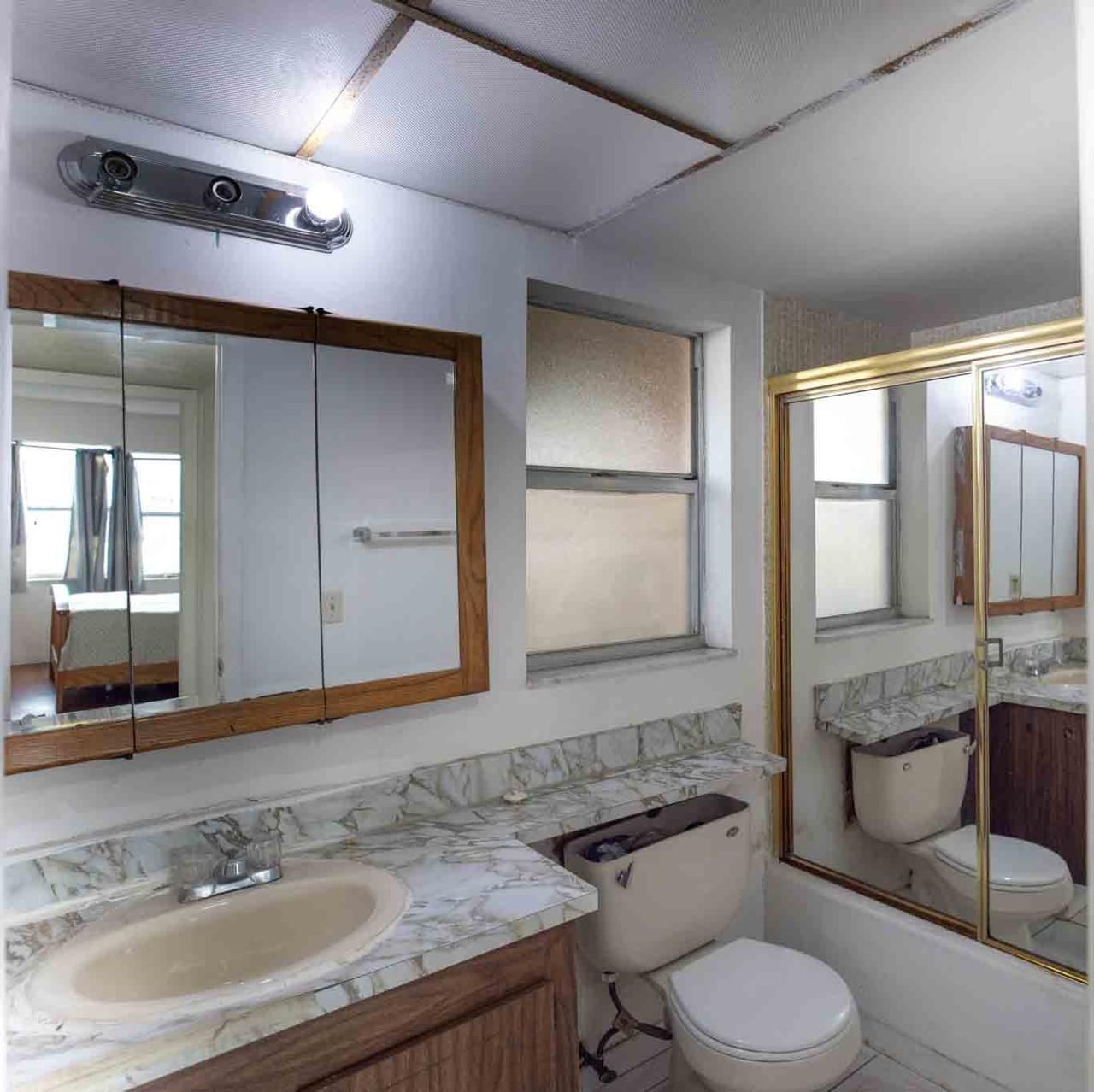 9041 Sunrise Lakes Boulevard, Unit 111, Sunrise, FL 33322 Photo