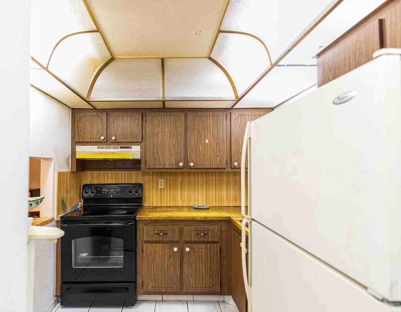 9041 Sunrise Lakes Boulevard, Unit 111, Sunrise, FL 33322 Photo