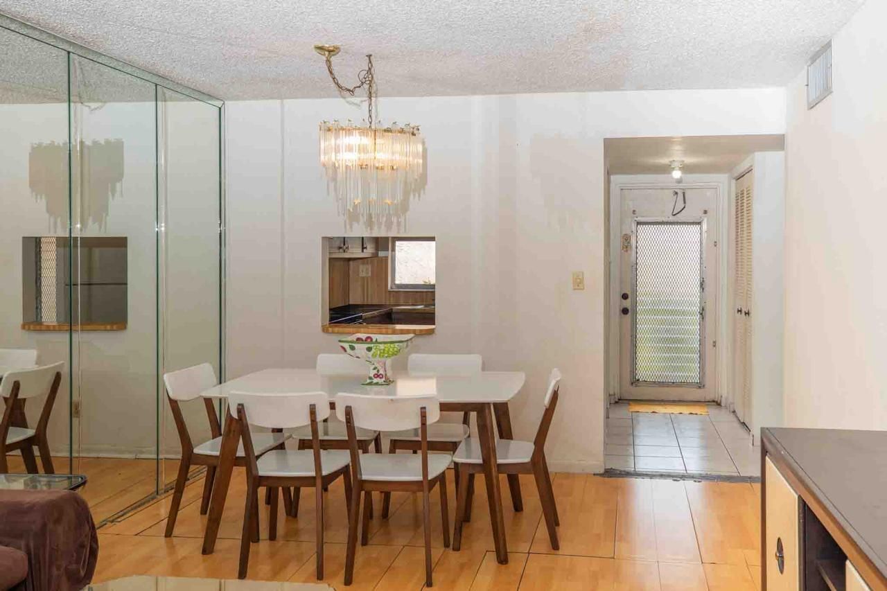 9041 Sunrise Lakes Boulevard, Unit 111, Sunrise, FL 33322 Photo